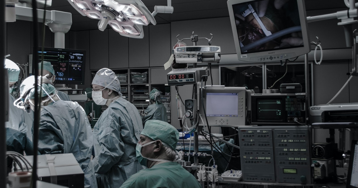 AI-Powered Medical Devices What Can India Learn From The Regulations Fiascos in Europe & The US